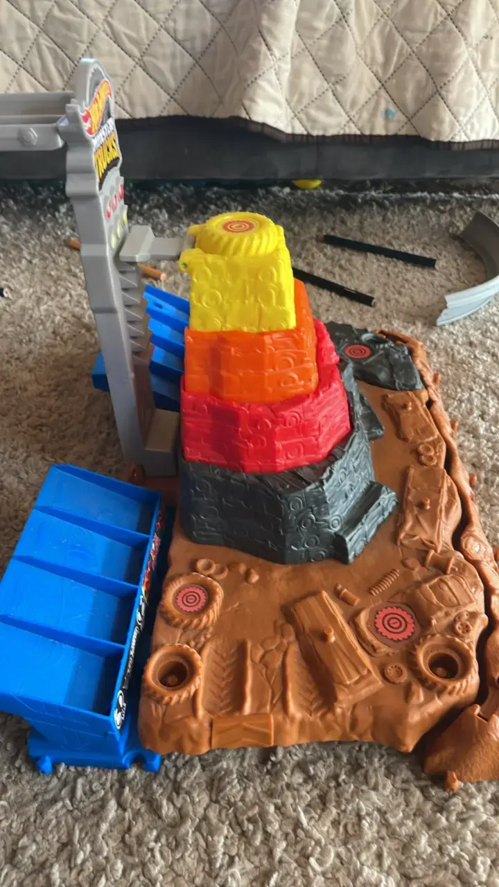 Pista de juego Hot Wheels Monster Trucks - 2