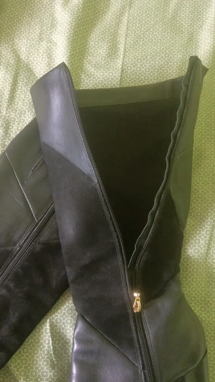 Botas de cuero negras con tacón alto - 3