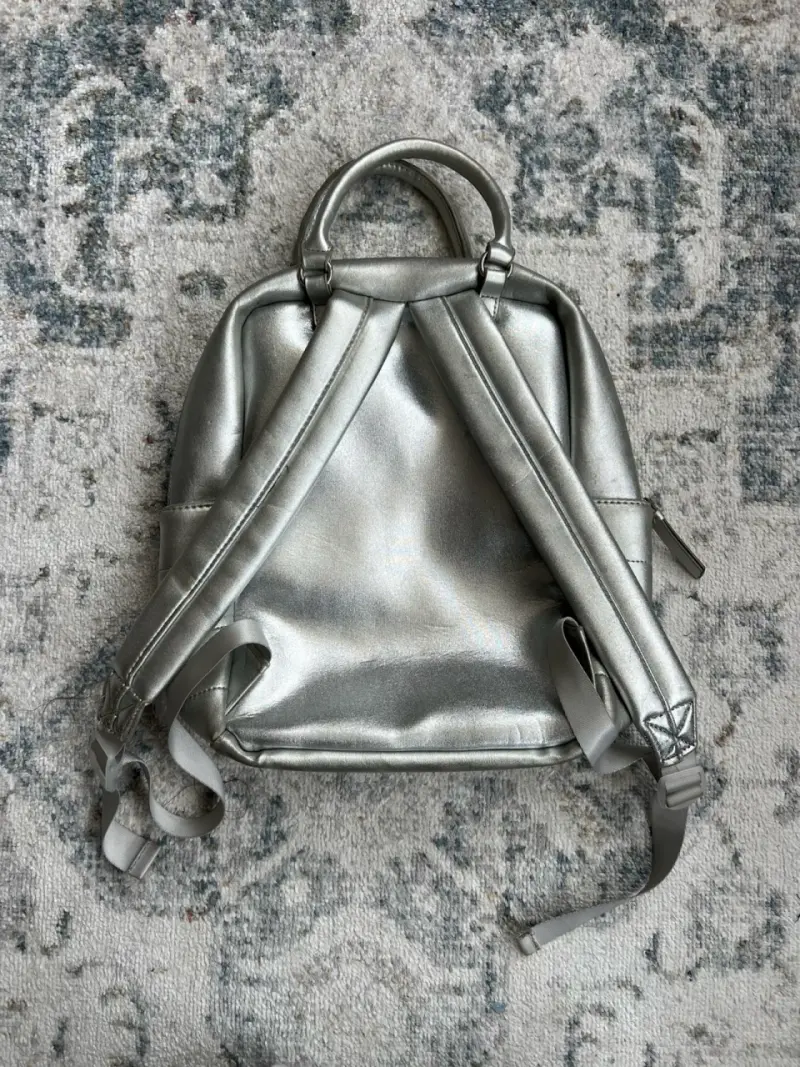 Mochila plateada Madden Girl - 2
