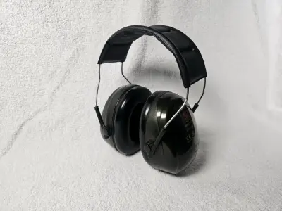 Orejeras 3M Peltor Optime II - miniatura 1