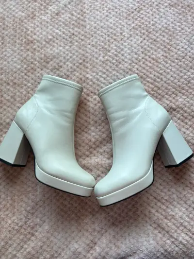 Botines beige - miniatura 1