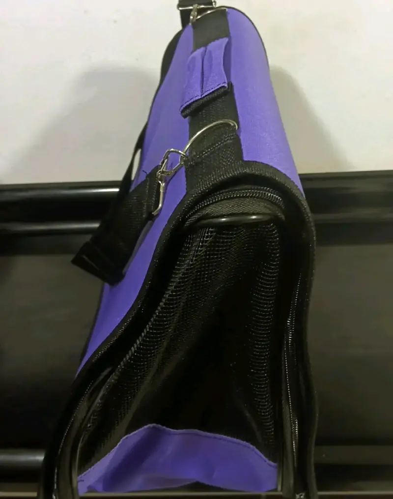 Maletín morado con diseño kawaii - 2