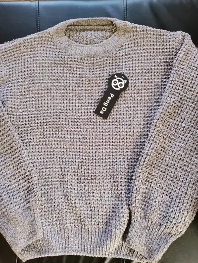 Ropa de mujer nueva - miniatura 3