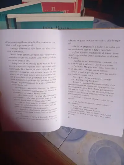Libro 'El niño con el pijama de rayas' de John Boyne - miniatura 4