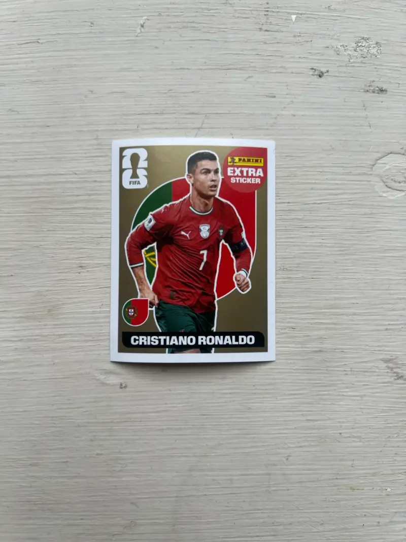 Lámina extra Cristiano Ronaldo de oro