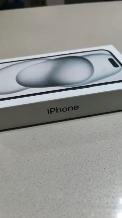 iPhone 15 128GB - miniatura 1