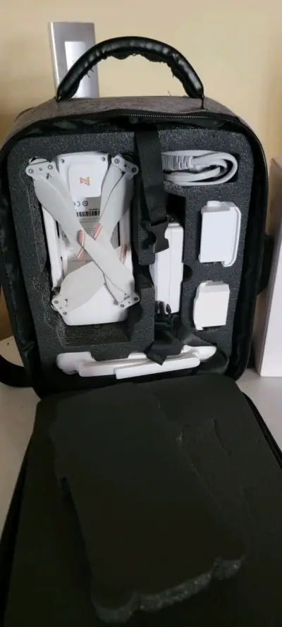 Drone FIMI X8 Tele con estuche de transporte - miniatura 2