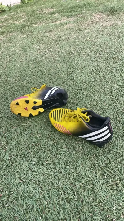 Zapatillas de fútbol Adidas Predator amarillas - miniatura 3