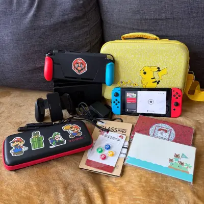Consola Nintendo Switch V1 con accesorios - miniatura 1