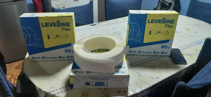 Esquinero flexible Levelline 30m x 7cm - 4