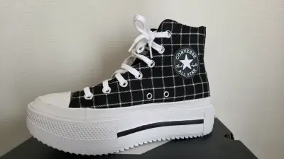 Zapatillas Converse Chuck Taylor negras a cuadros - miniatura 3