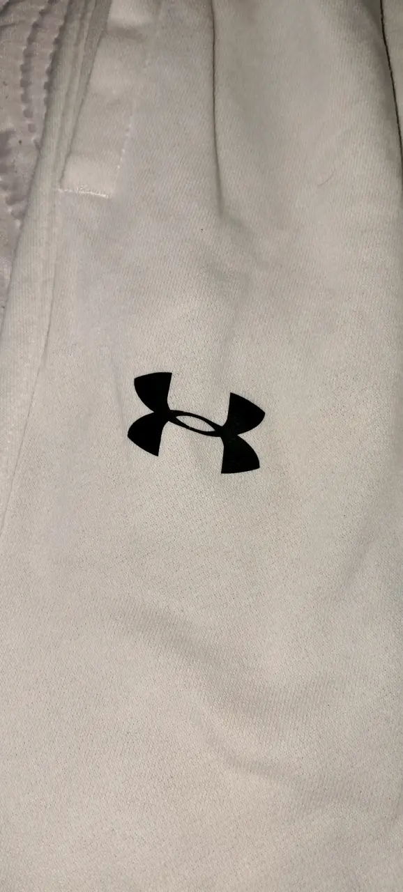 Vendo buzo under Armour - 3