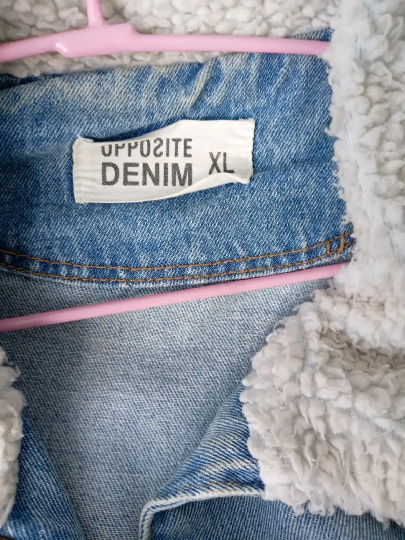 Chaqueta de mezclilla con forro de borrego - 4