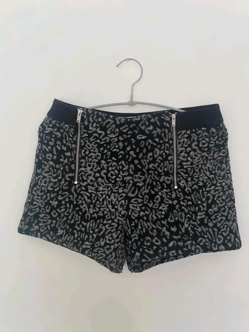 Shorts estampados de invierno MANGO