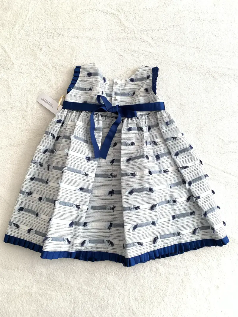 Vestido infantil con lazo azul alta costura - 1