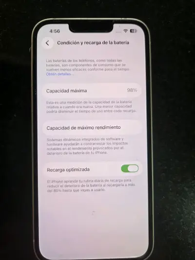 iPhone 13 blanco en muy buen estado - miniatura 4