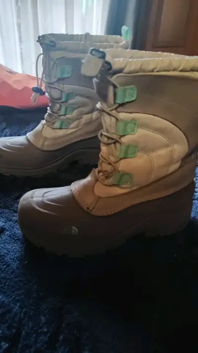Botas de nieve impermeables para invierno - miniatura 1
