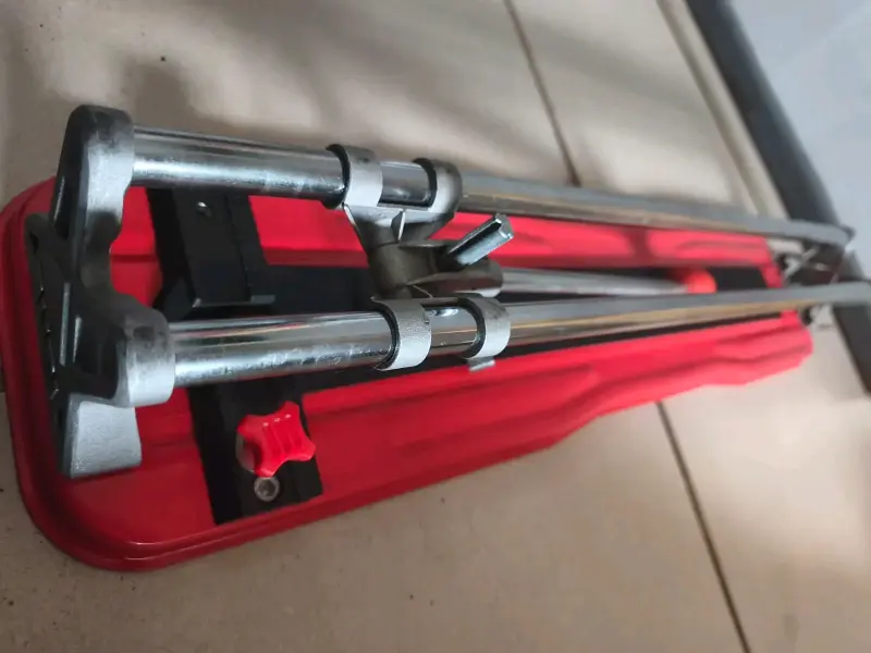Cortadora de cerámica manual 61 cm, marca rubi - 1