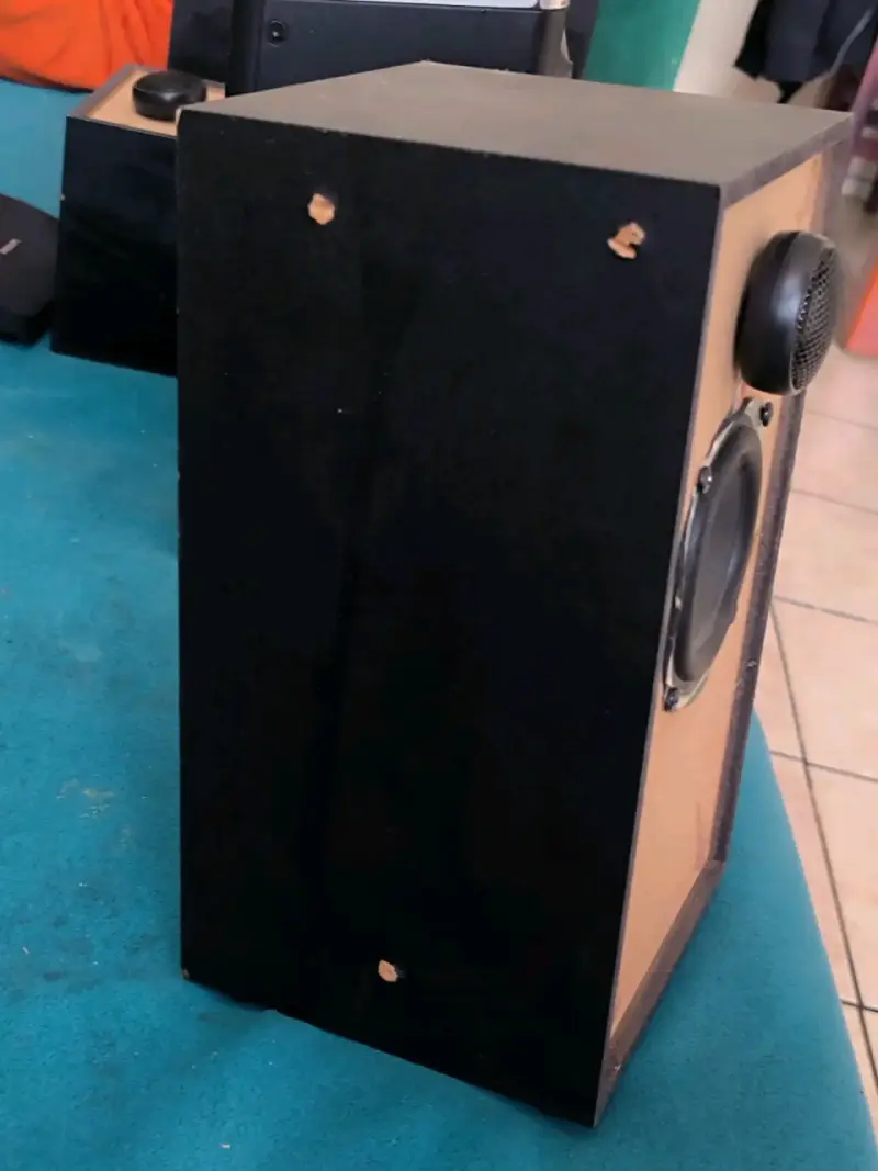 Sistema de sonido Philips con parlantes - 4