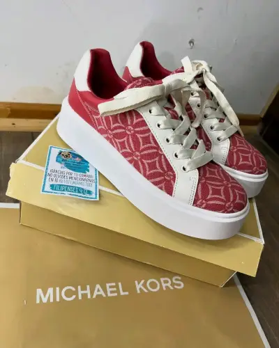 Zapatillas Michael Kors rojas y blancas - miniatura 4