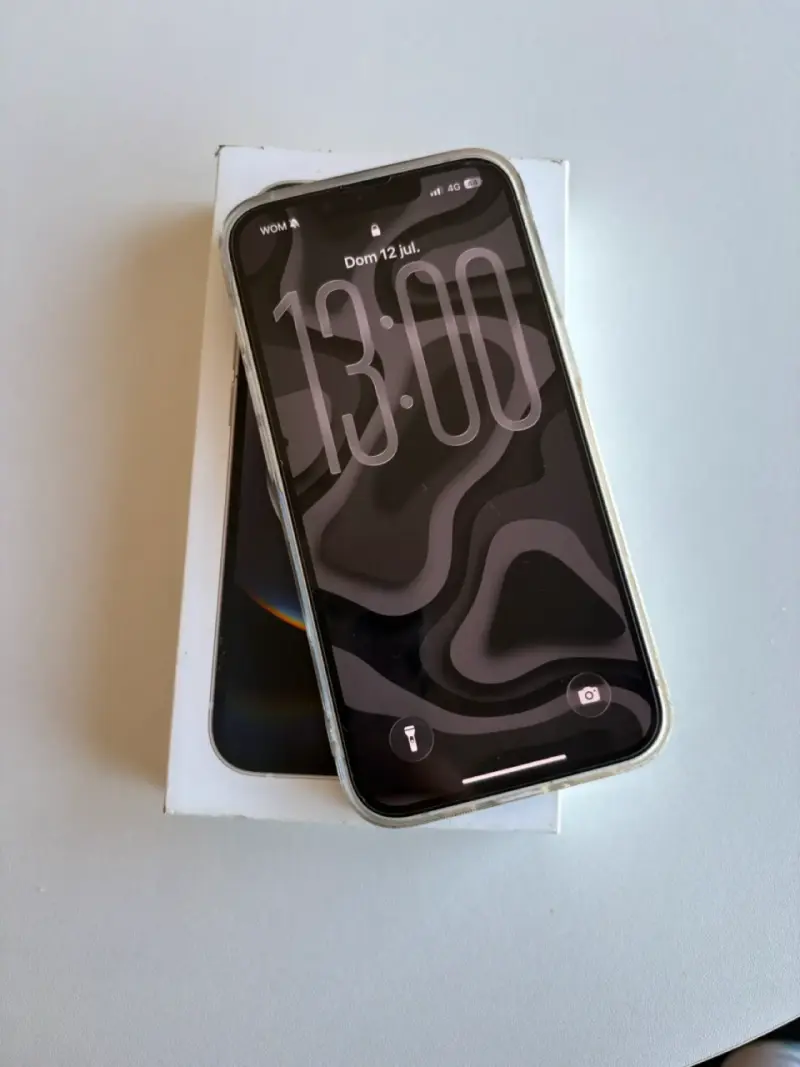 iPhone 16e con caja original - 1