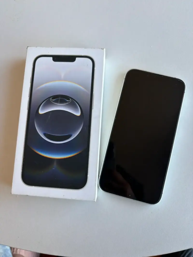 iPhone 16e con caja original - 4