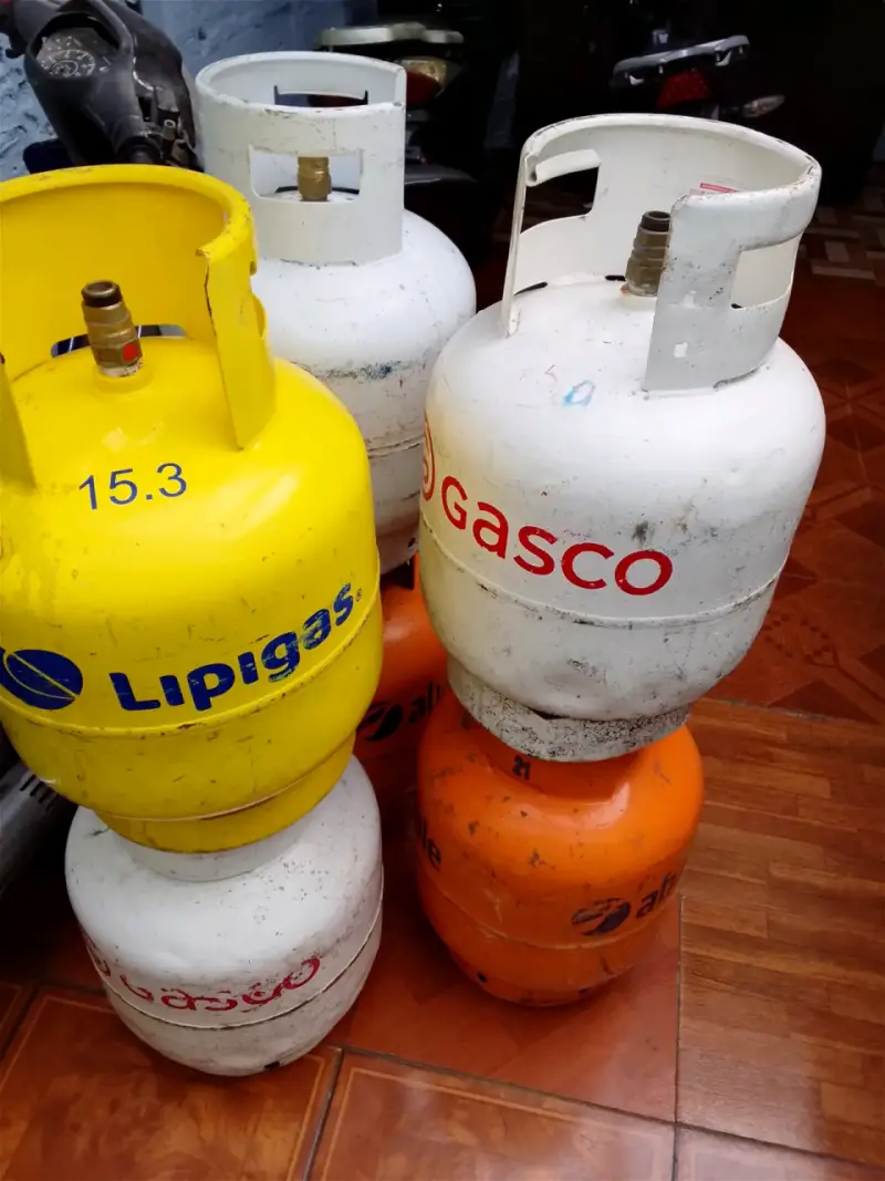 Cilindros de gas Lipigas y Gasco usados - 1
