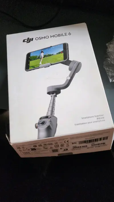 Estabilizador DJI Osmo Mobile 6 para smartphone - miniatura 1