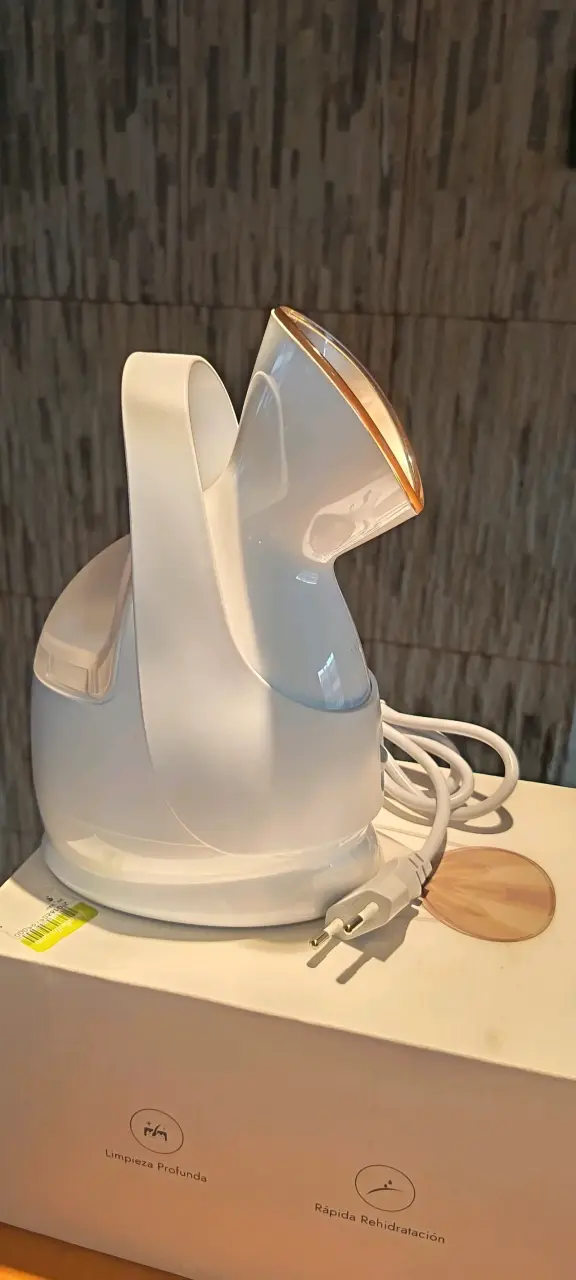 Vaporizador facial Vesper blanco compacto - 3