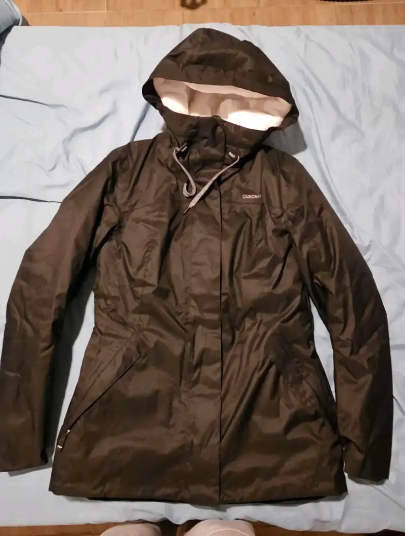 Parka impermeable Quechua negra con capucha - 1