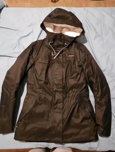 Parka impermeable Quechua negra con capucha - miniatura 1