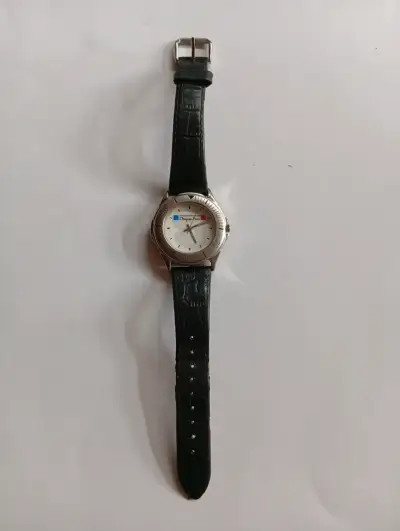 Reloj Chiquita Enza clásico con correa negra - miniatura 4