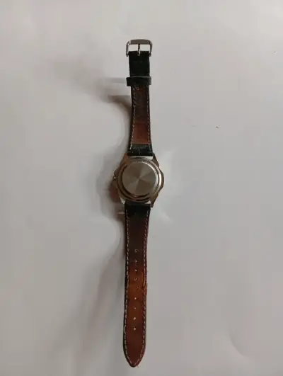 Reloj Chiquita Enza clásico con correa negra - miniatura 5