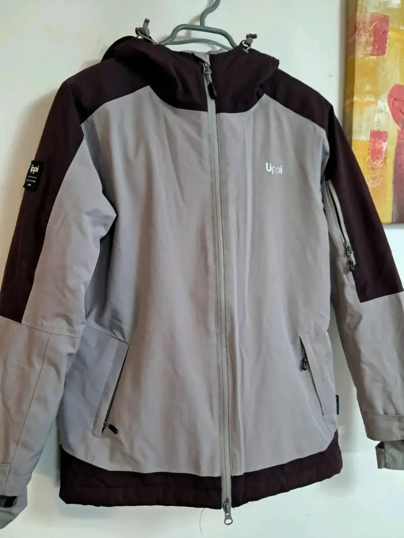 Chaqueta impermeable Lippi gris y negra - 1
