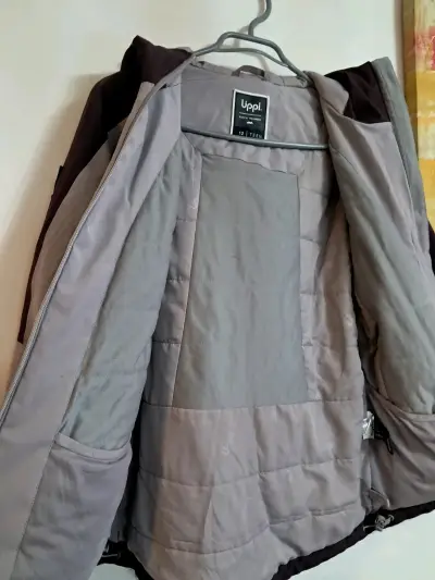 Chaqueta impermeable Lippi gris y negra - miniatura 2