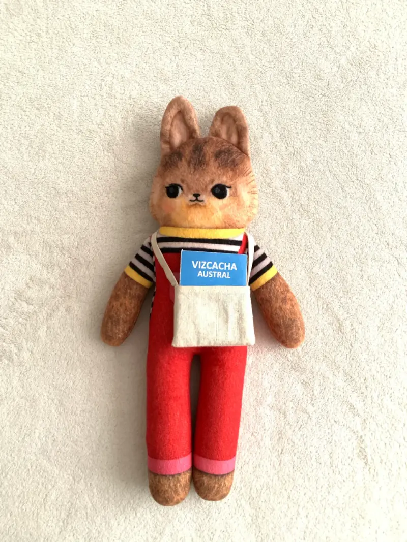 Peluche fauna nativa Vizcacha Austral con bolso - 1
