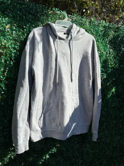 Polerón gris Fashion Nova hombre - miniatura 2