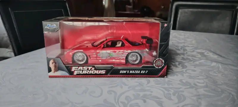 Auto de colección Jada Fast & Furious Mazda RX-7 - 2