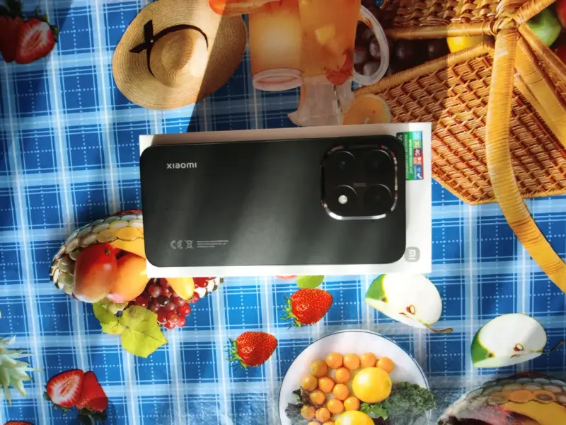 Celular Xiaomi 15T - 4