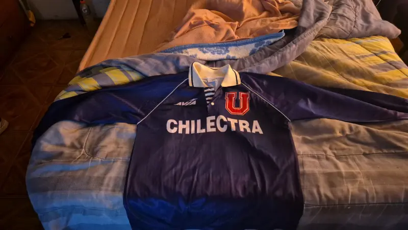 Camiseta U de Chile original Avia de año 1994 - 2