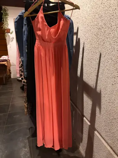 Vestido largo rosa sin mangas - miniatura 4
