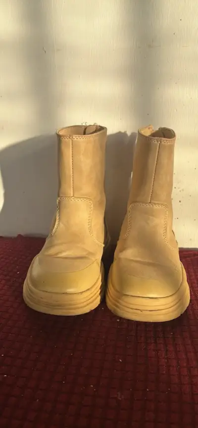 Botas de cuero beige para niña - miniatura 1