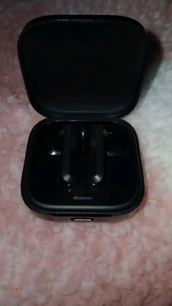 Auriculares inalámbricos con estuche de carga