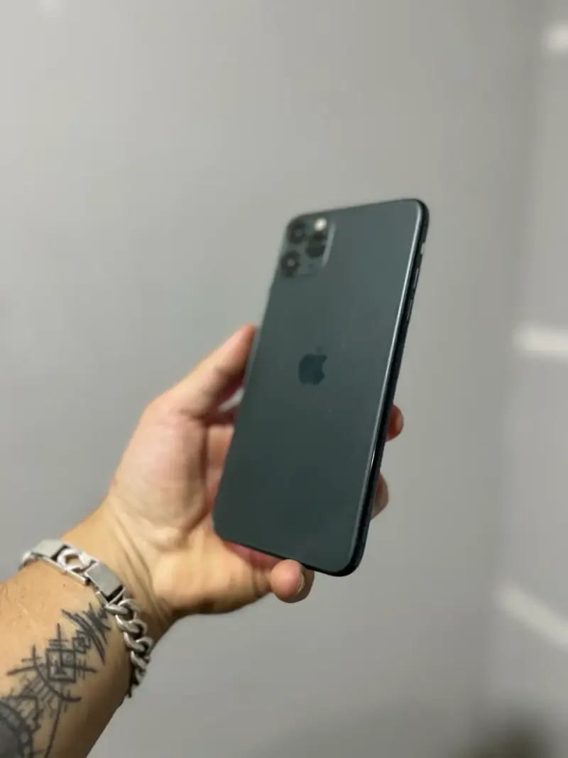 iPhone 11 Pro Max 64GB verde - 2