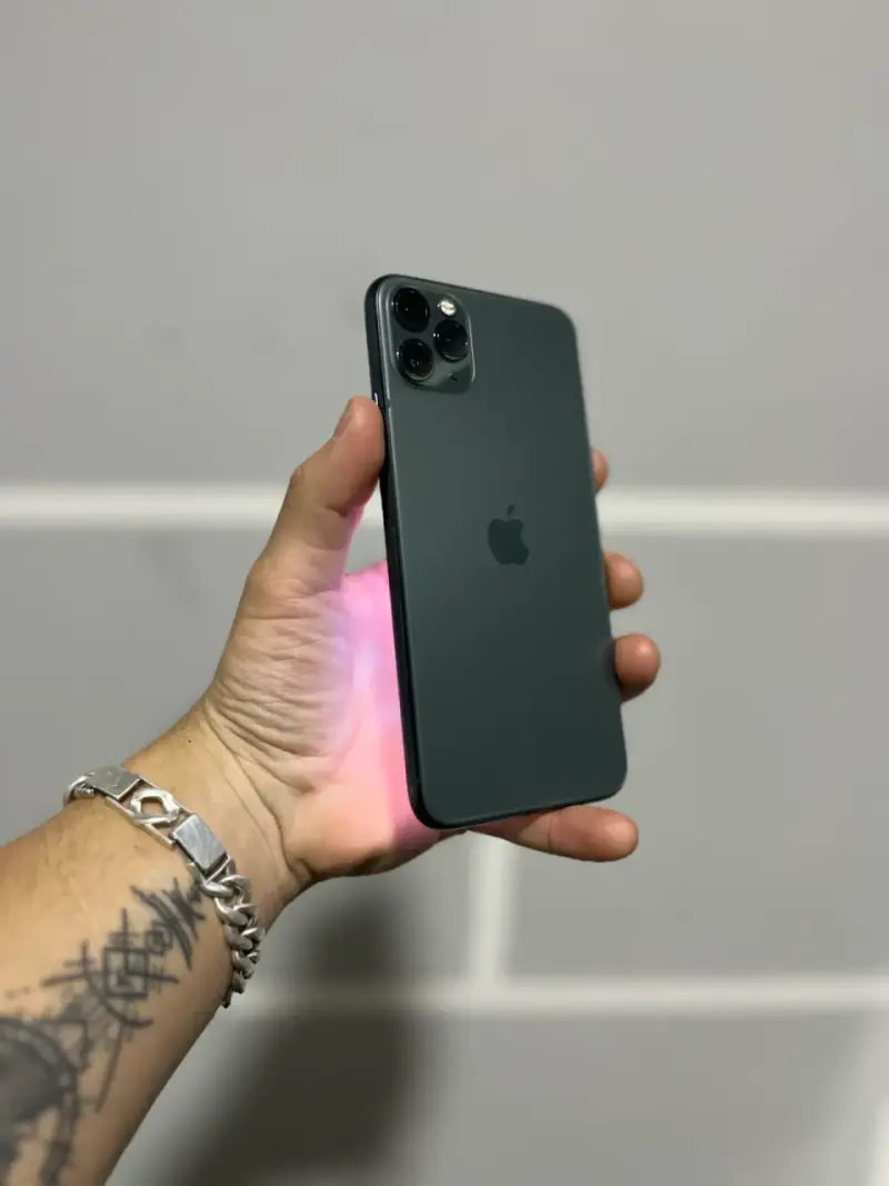 iPhone 11 Pro Max 64GB verde - 3