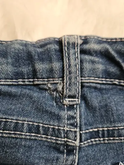 Jeans de mezclilla para niñs con detalle de encaje - miniatura 6