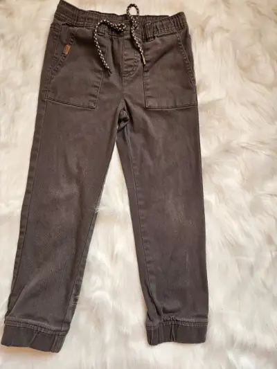 Pantalones de niño color gris con cordón ajustable - miniatura 1