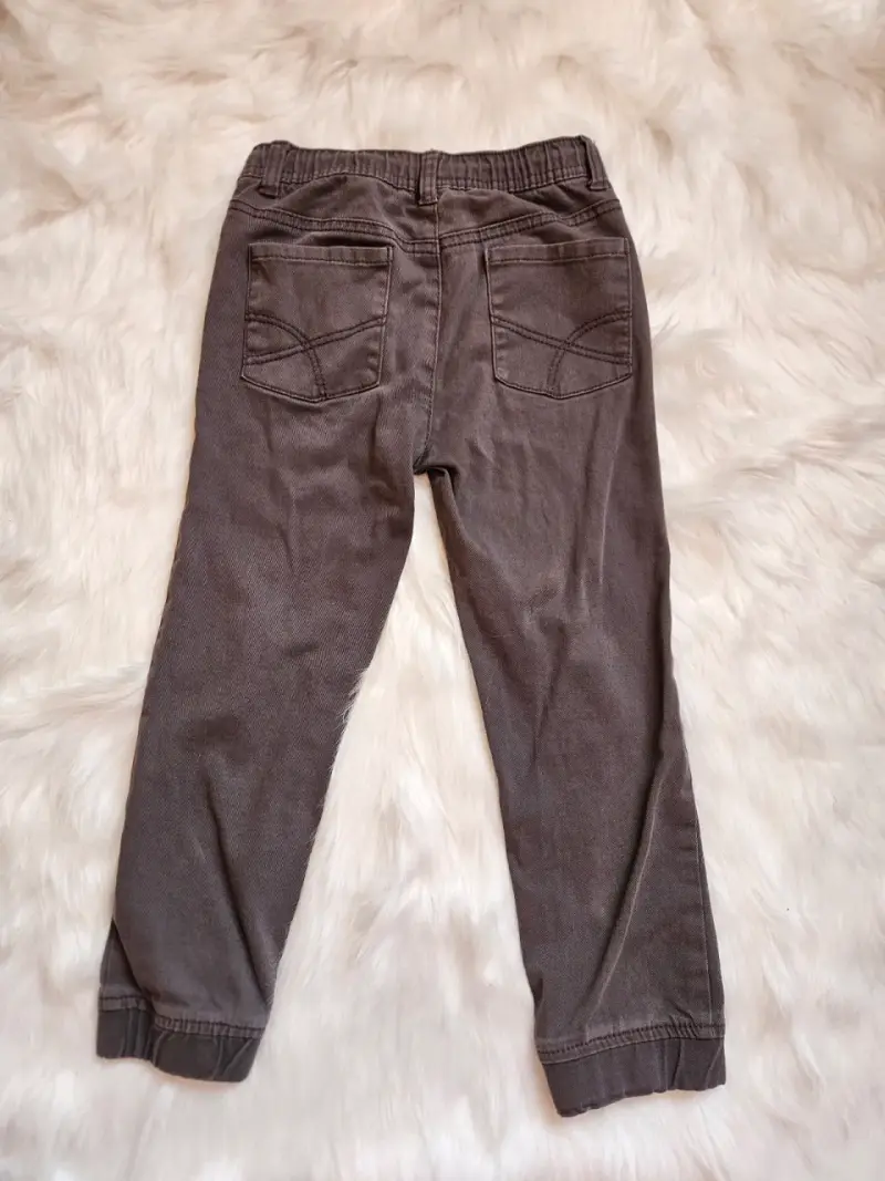 Pantalones de niño color gris con cordón ajustable - 3