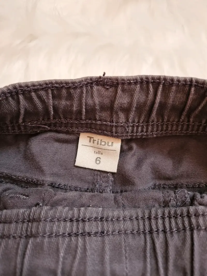 Pantalones de niño color gris con cordón ajustable - 5