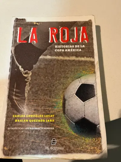Libro 'La Roja' historias de la Copa América - miniatura 1
